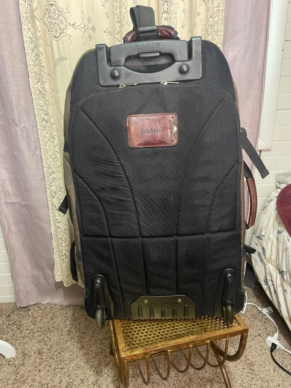 Timberland: Vintage leather trimmed canvas travel luggage/backpack